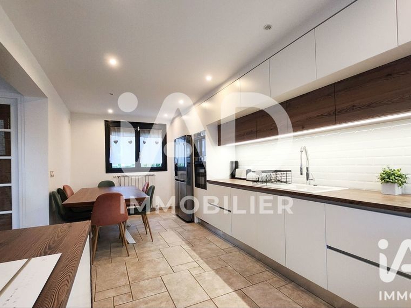 Maison à vendre - 6 pièces - 174m2 - Ozoir-La-Ferrière (77330)