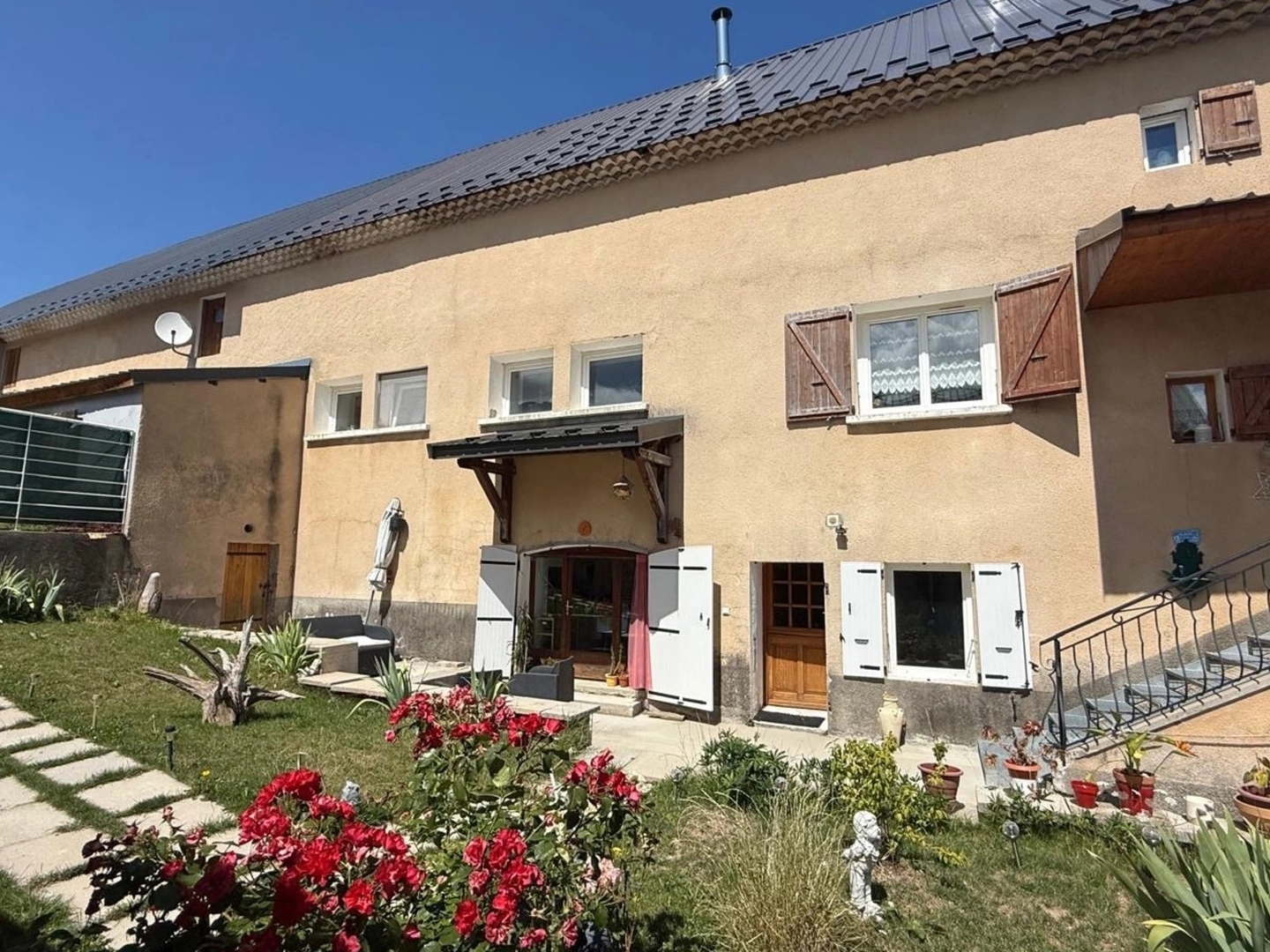 Maison 10 pièces 276 m²
