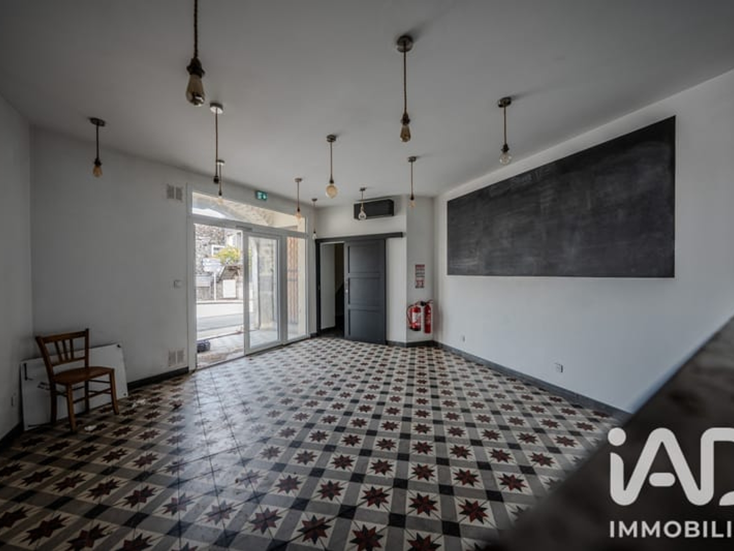 Immeuble à vendre - 168m2 - Lavilledieu (07170)