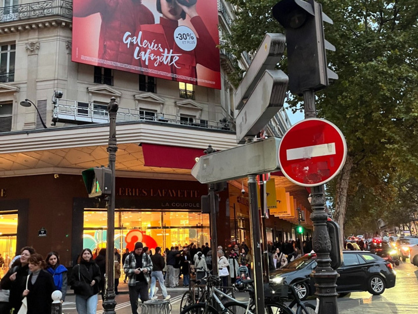 Paris 9ème - Emplacement de parking