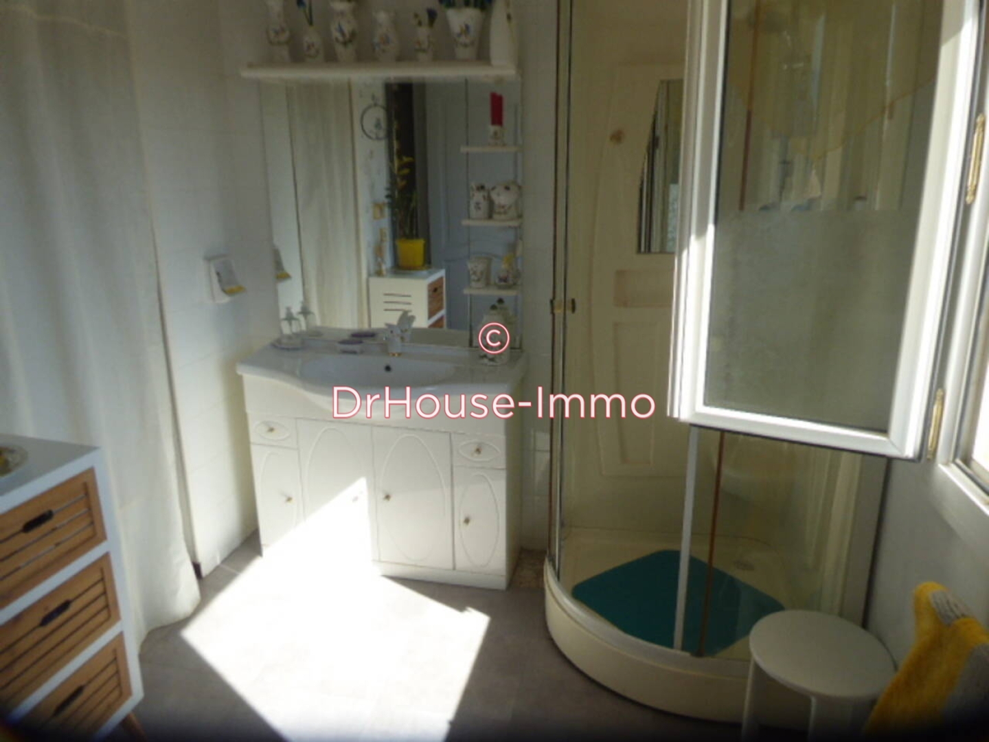 Maison à vendre - 6 pièces - 139m2 - Saint-Mitre-Les-R... (13920)