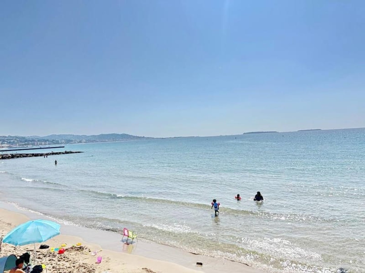2 appartements face mer, 158 m², terrasses & 3 parkings - Cannes Plage du Midi