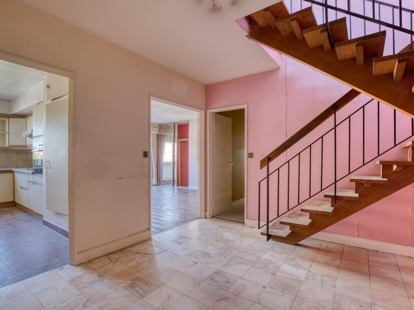 Vends duplex/triplex - 111 m² - 4 pièces, 3 chambres - Versailles 78000