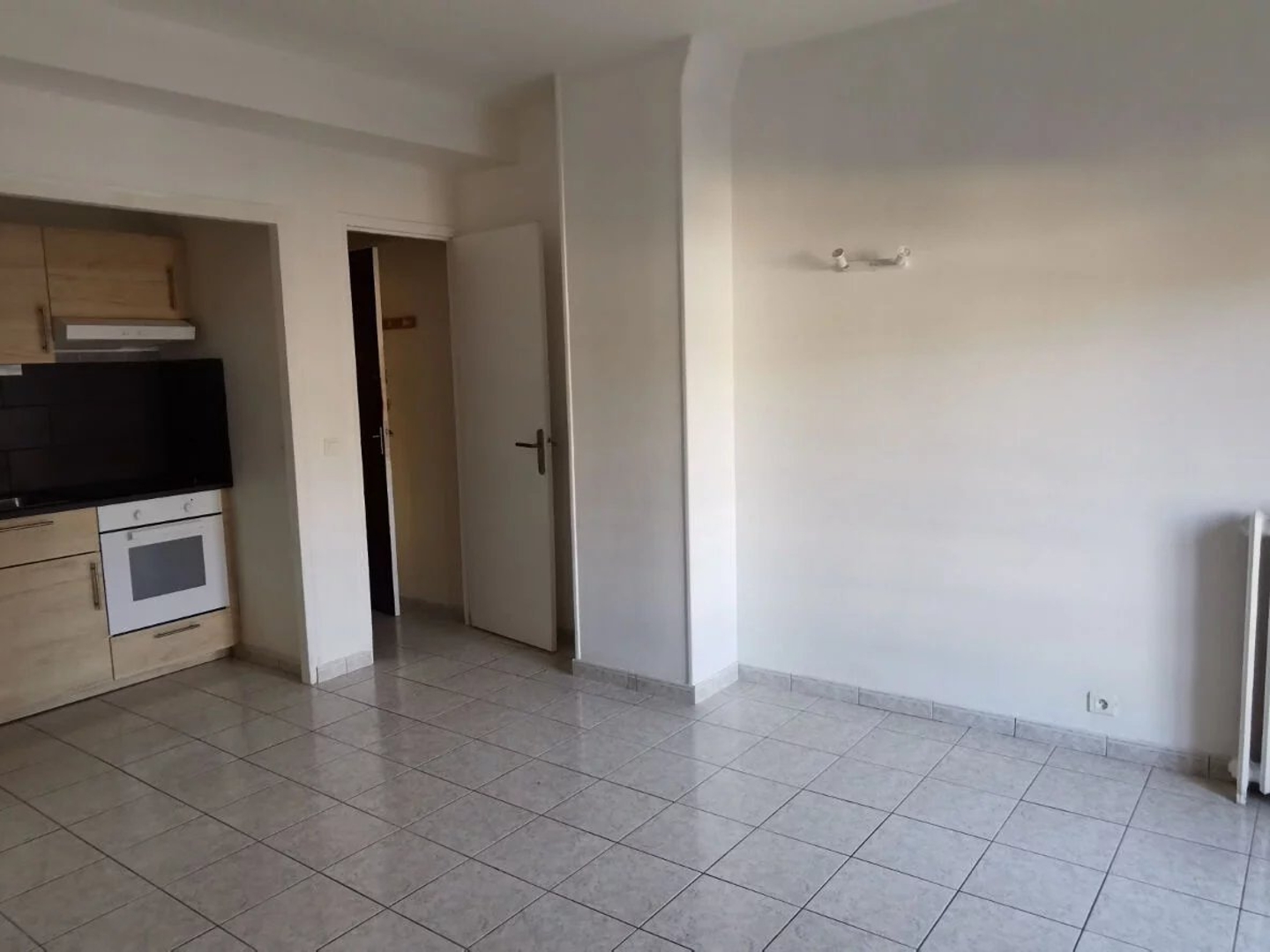 Appartement à vendre - 2 pièces - 35m2 - Épernon (28230)