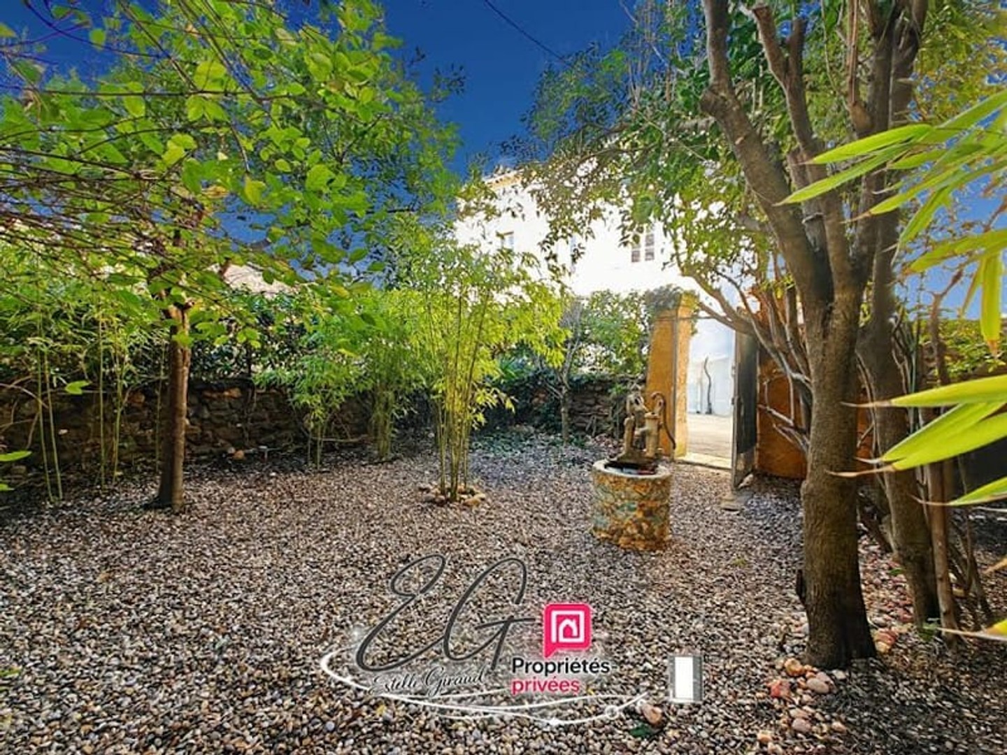 Propriété 6 pièces 168 m²