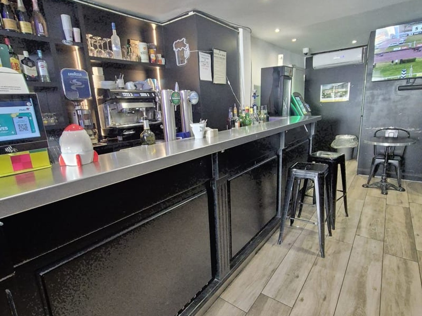 Locaux à vendre - 2 pièces - 60m2 - Marseille 9e (13009)