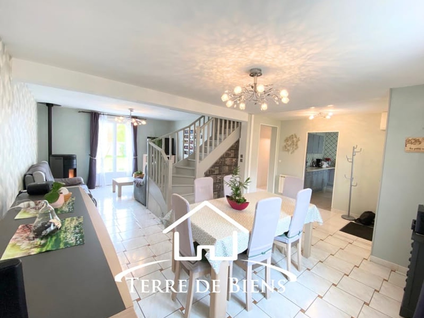 Maison à vendre - 6 pièces - 120m2 - Vic-Sur-Aisne (02290)