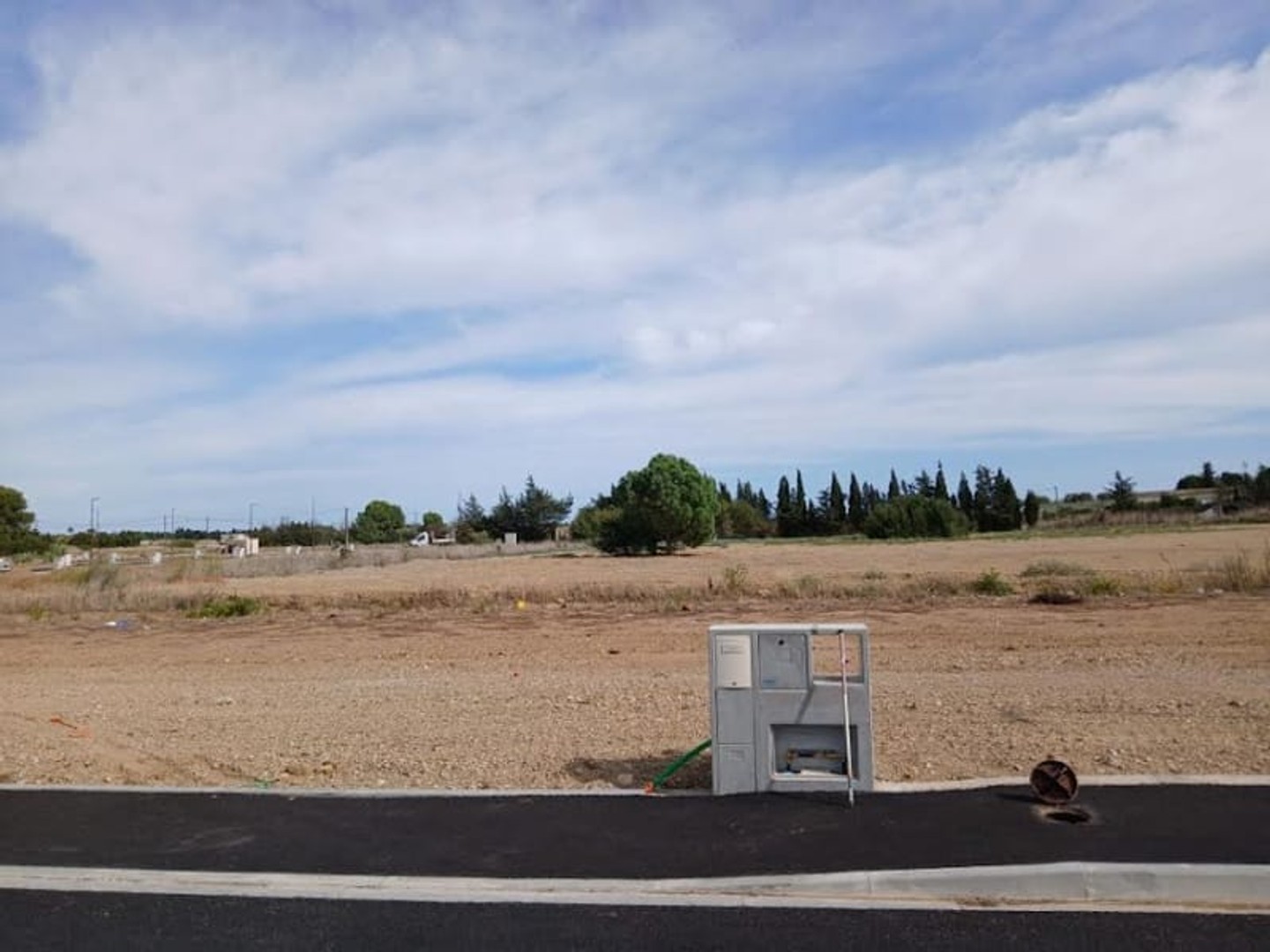 Terrain 275 m²