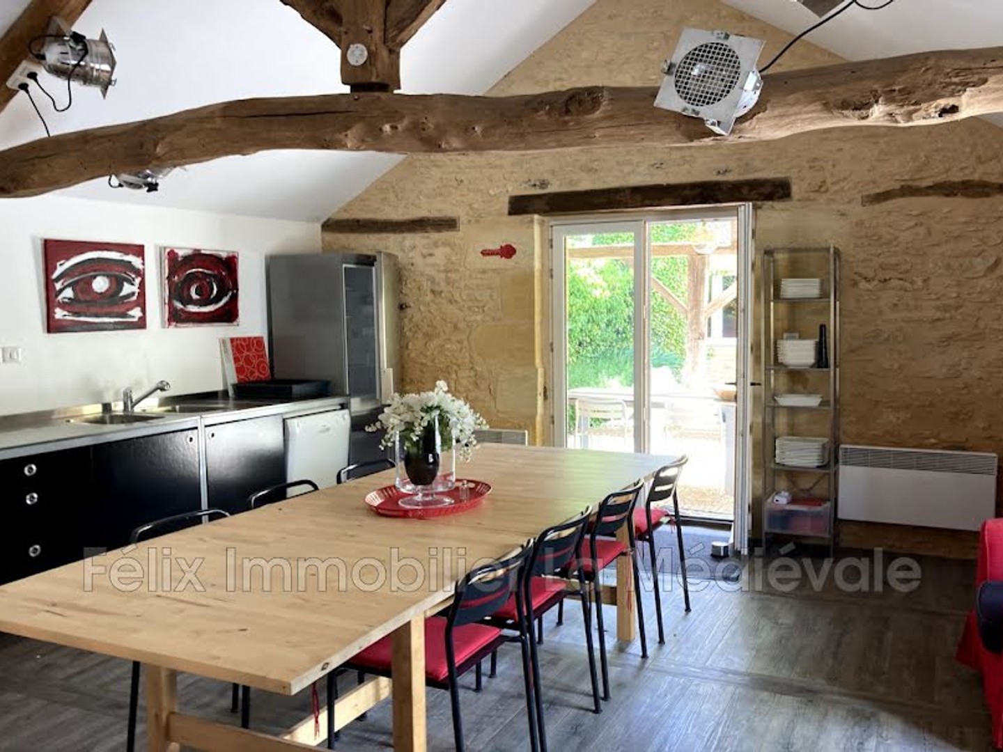 Maison 4 pièces 185 m²