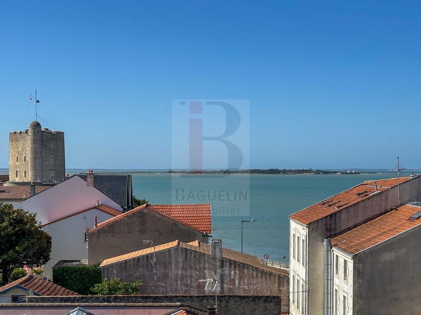 Appartement à vendre - 4 pièces - 106m2 - Fouras (17450)