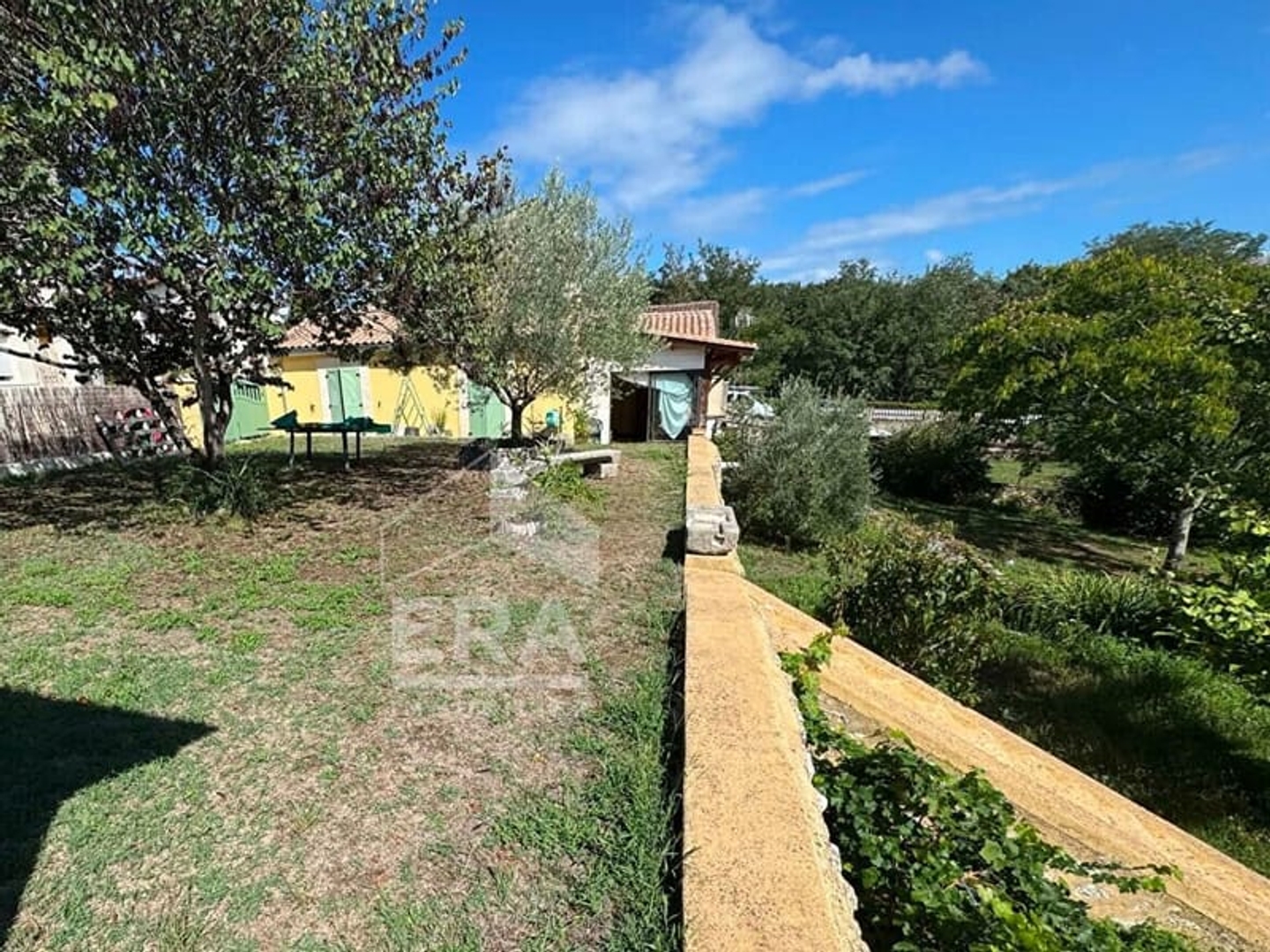 Maison individuelle 4 pièces à vendre à Saint Antoine sur l'Isle - 24700 montpon menesterol 33660 rivière bord de l'eau etang