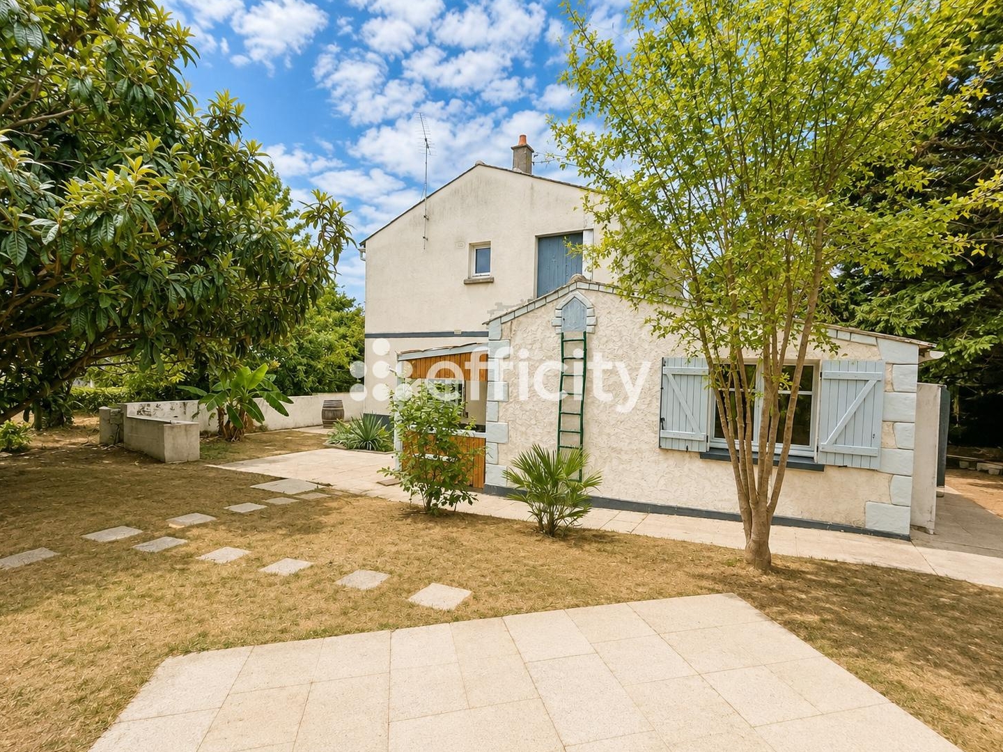 Maison à vendre - 6 pièces - 93m2 - Thuré (86540)