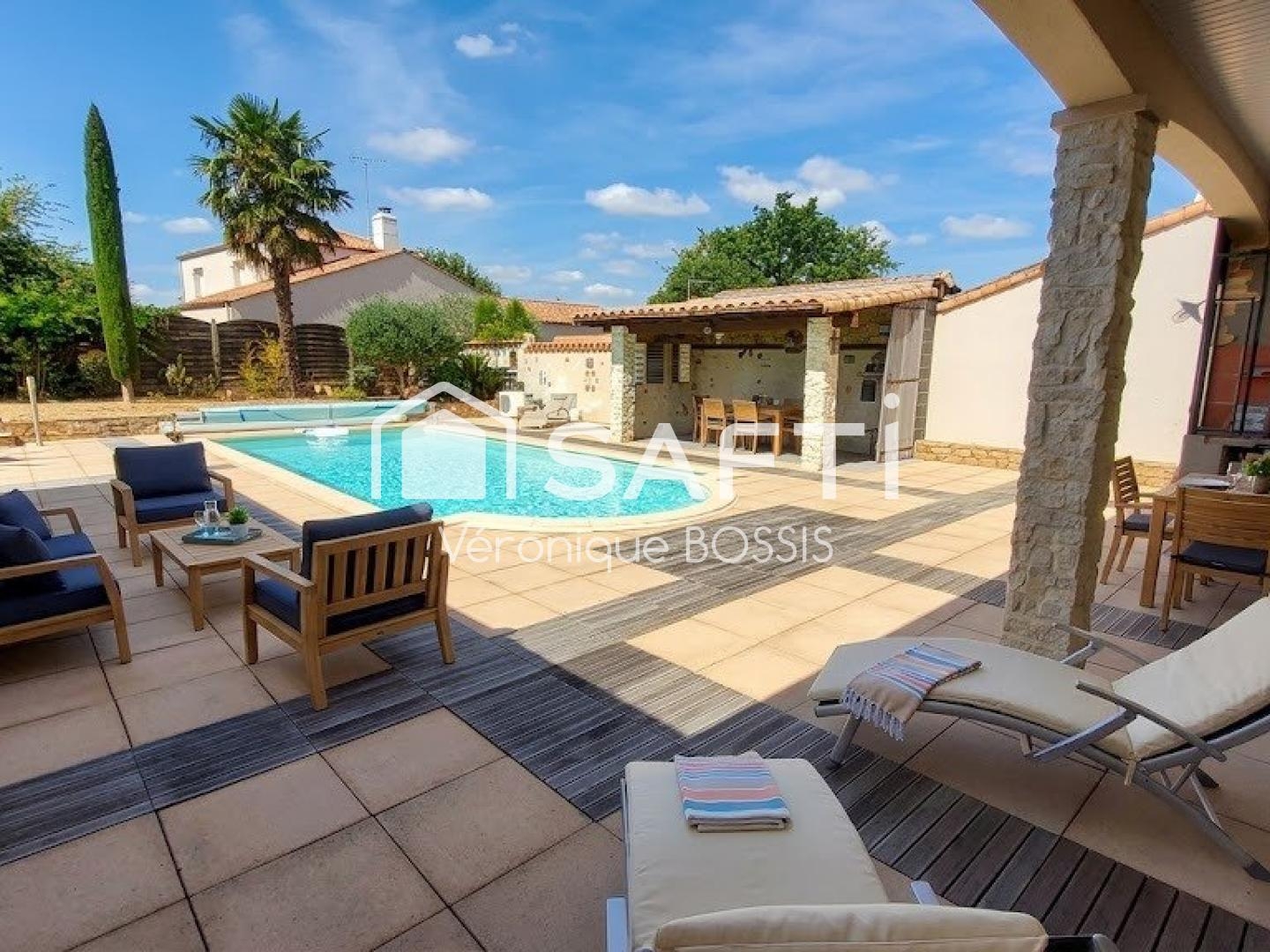 Maison à vendre - 5 pièces - 110m2 - La Roche-Sur-Yon (85000)