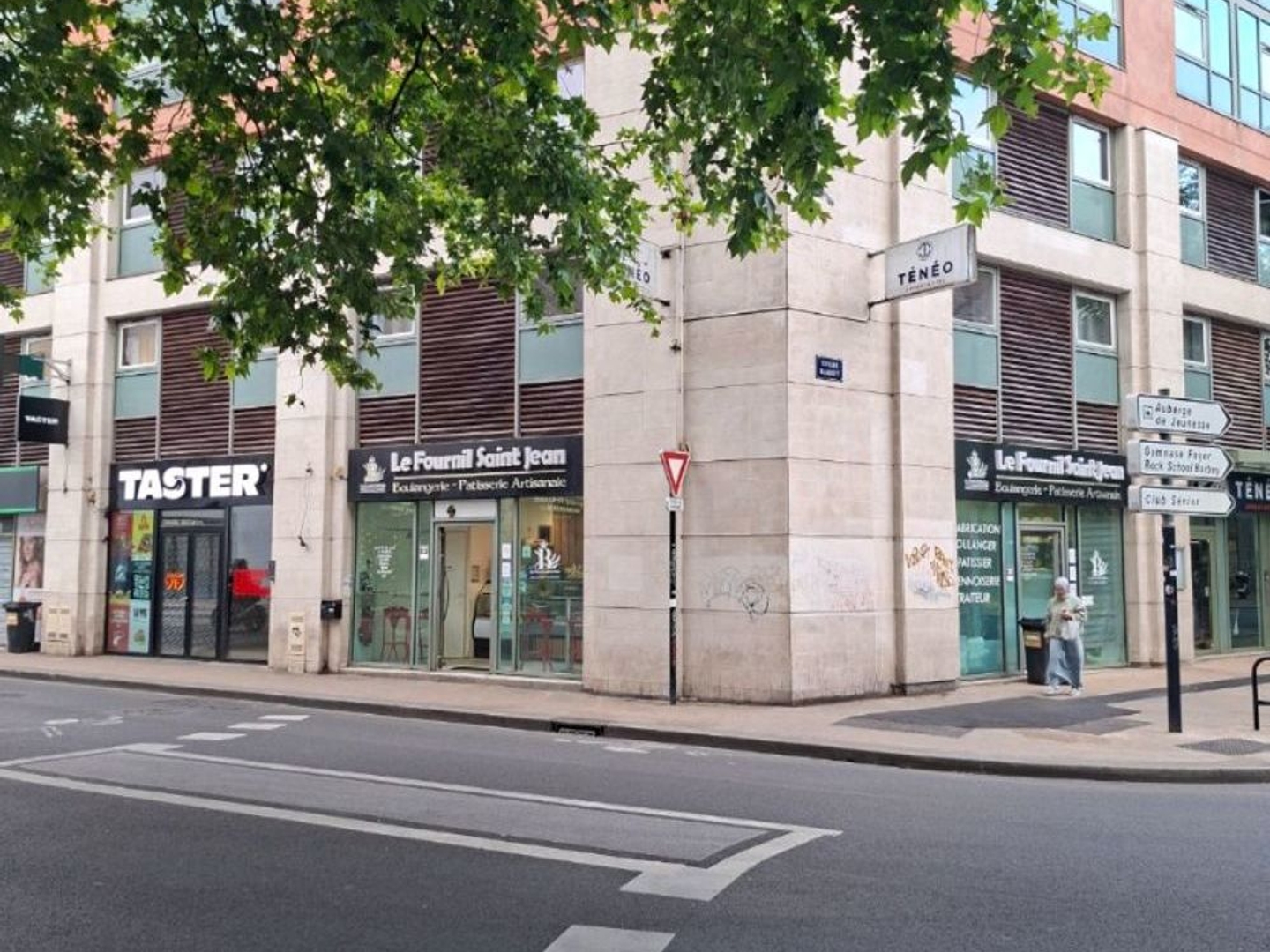 MURS COMMERCIAUX LOUÉS BOULANGERIE