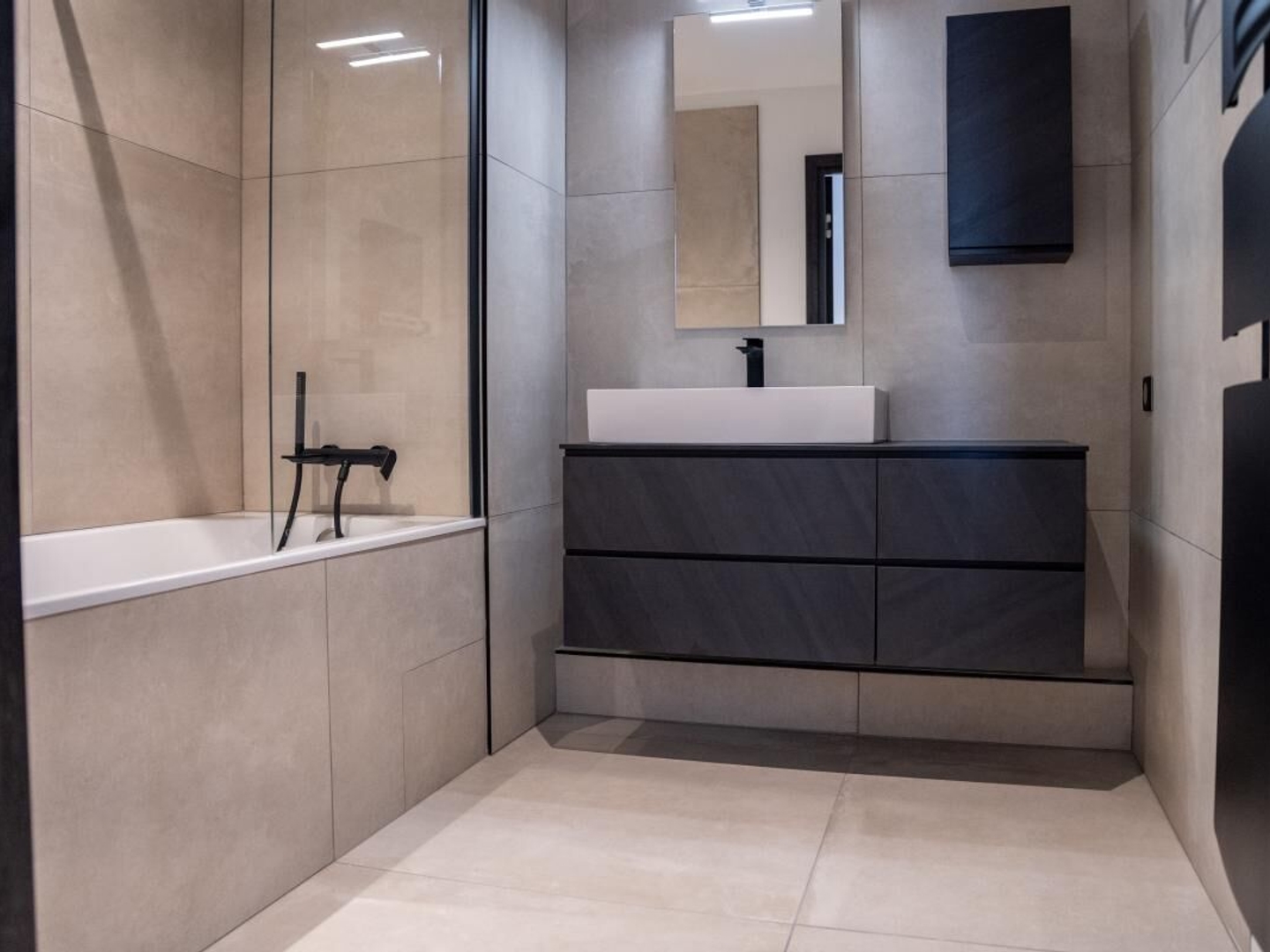 Appartement à vendre - 4 pièces - 109m2 - Mauguio (34130)