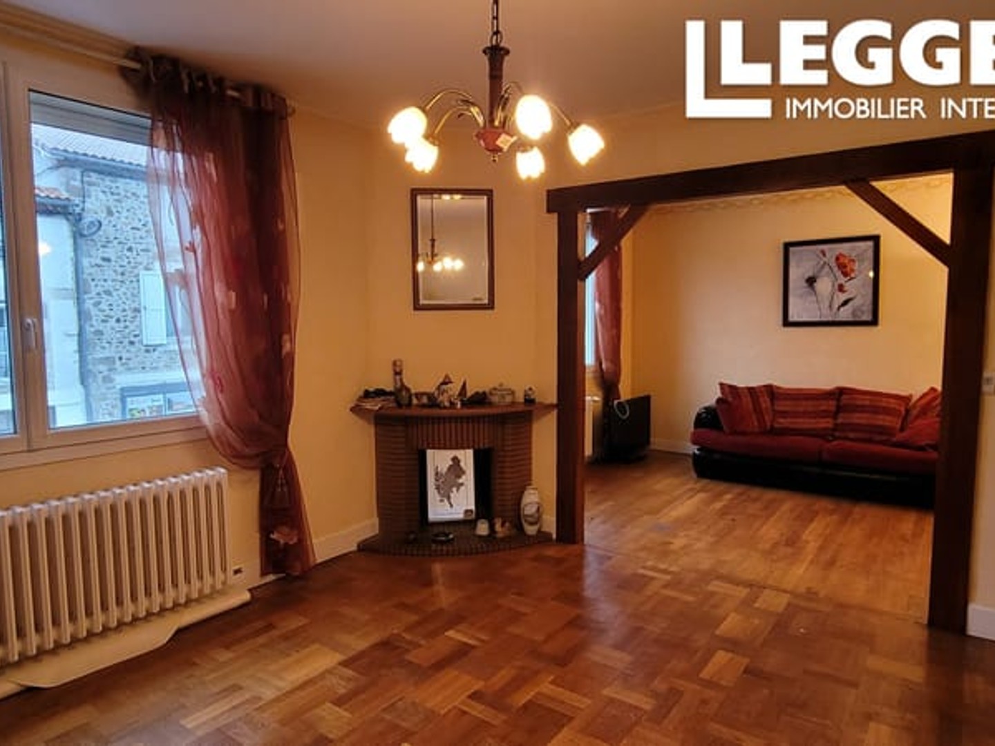 Locaux à vendre - 6 pièces - 145m2 - Chabanais (16150)