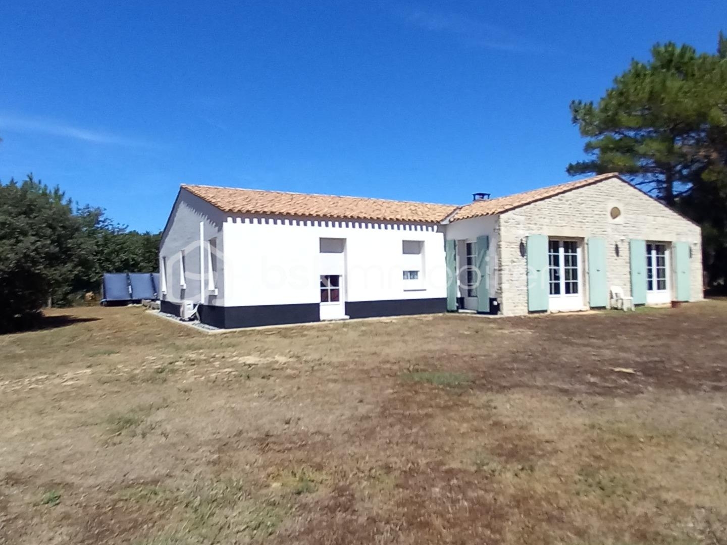 Maison à vendre - 5 pièces - 199m2 - Saint-Georges-D'o... (17190)