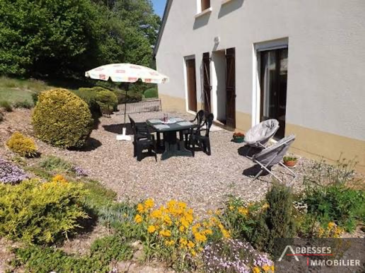 Maison à vendre - 8 pièces - 183m2 - Saint-Nabord (88200)
