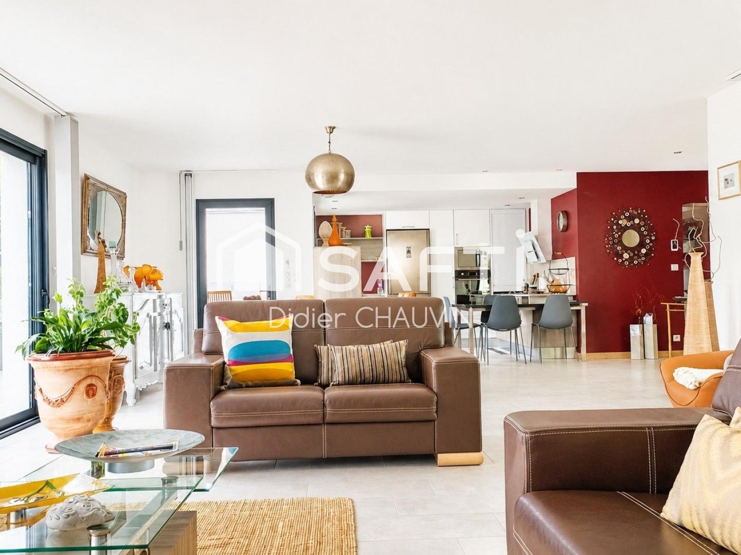 Maison à vendre - 5 pièces - 148m2 - Marsilly (17137)