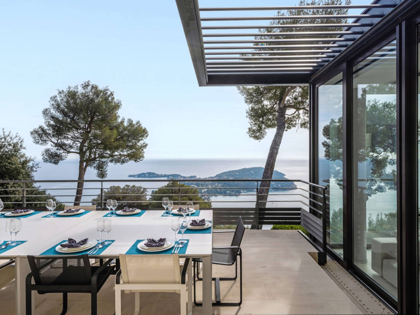 Maison à vendre - 6 pièces - 363m2 - Villefranche-Sur-Mer (06230)