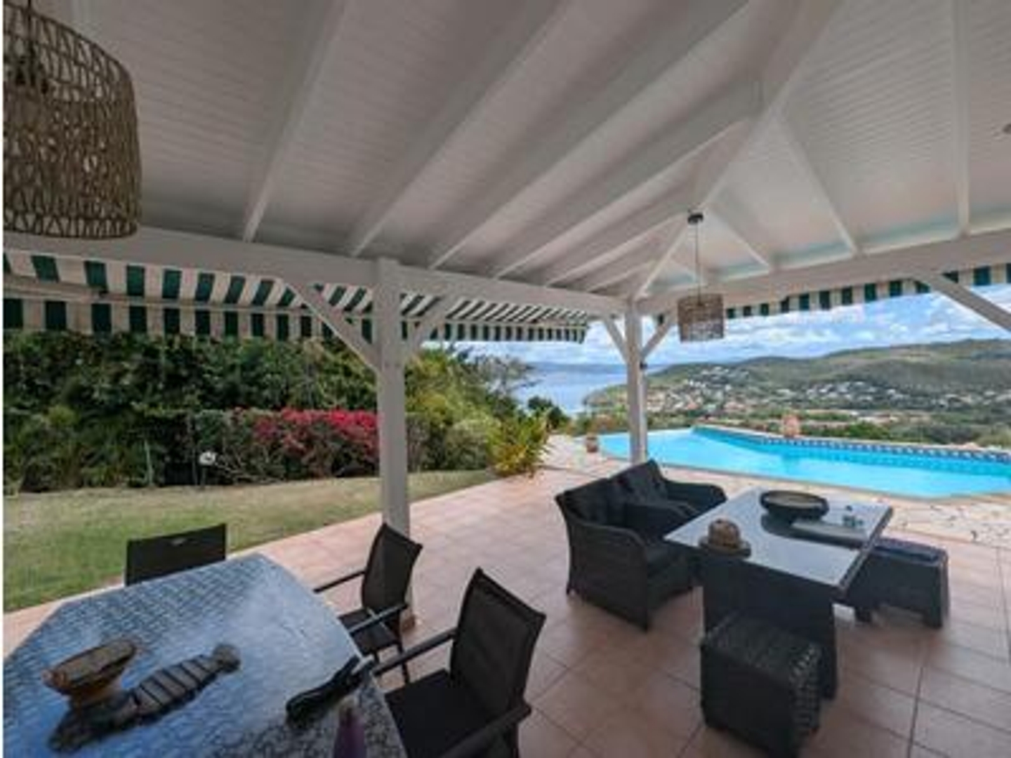 Maison à vendre - 4 pièces - 85m2 - Les Trois-Îlets (97229)