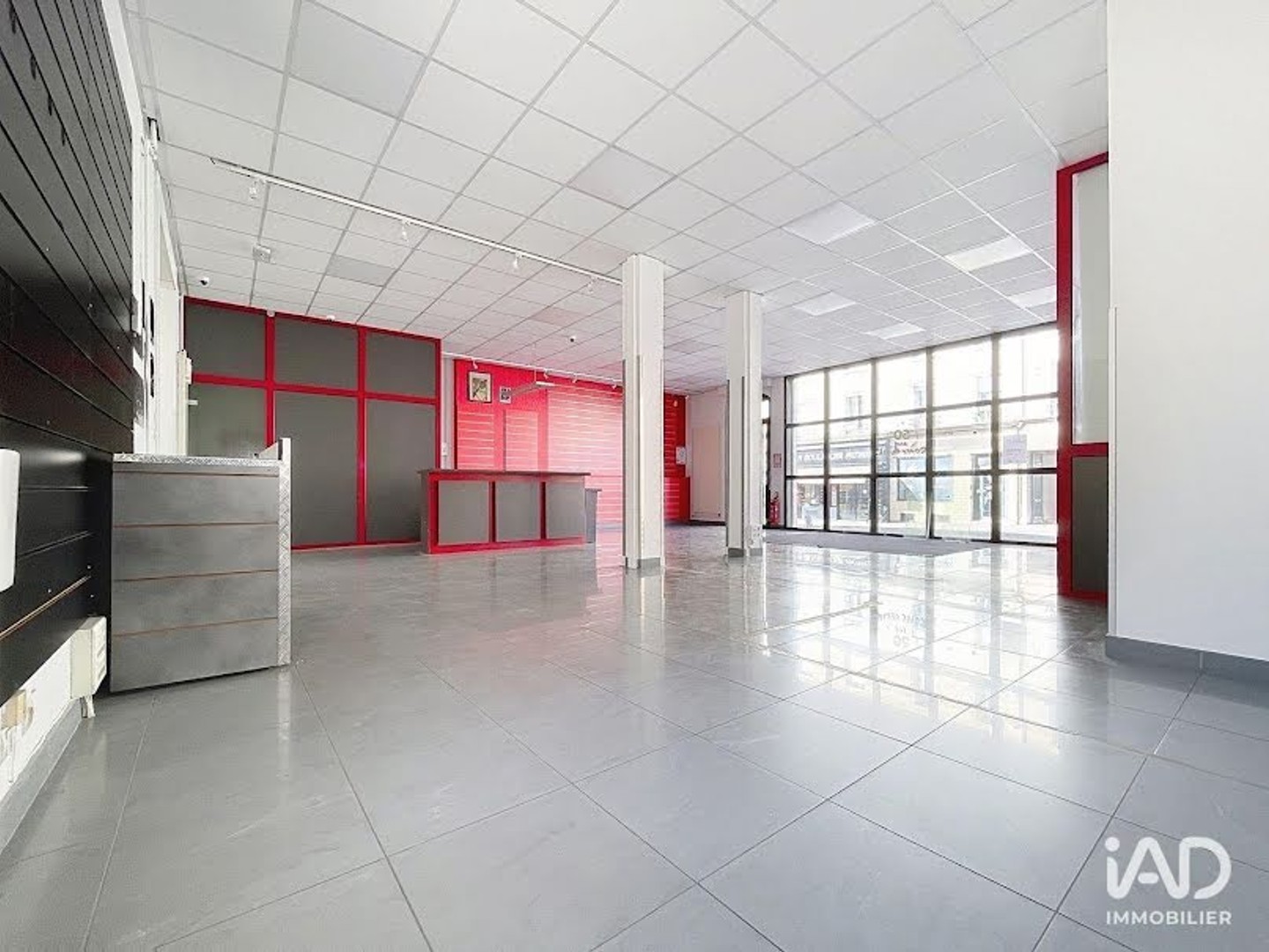 Parking / garage / box à vendre - 638m2 - Reims (51100)