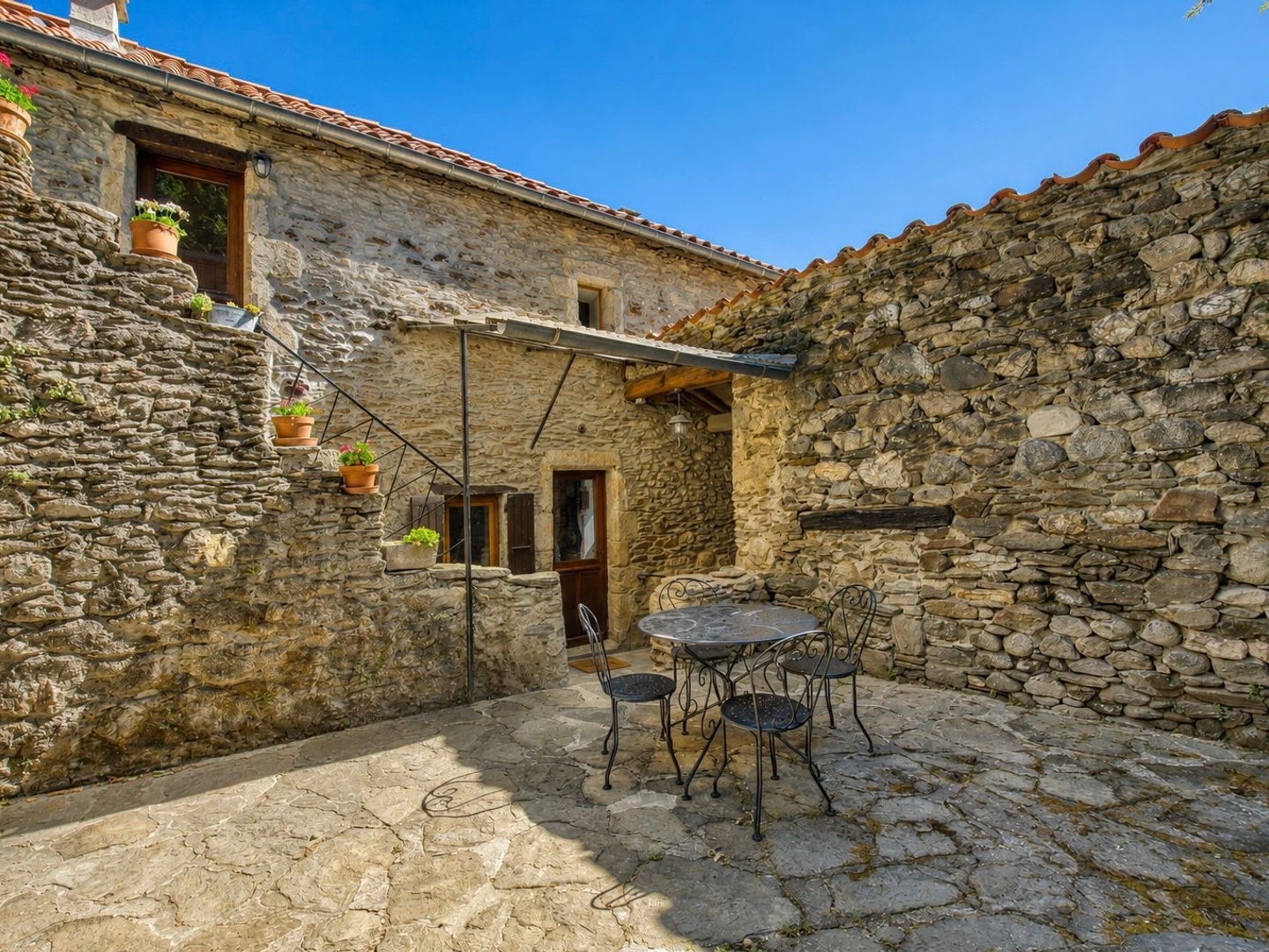 Maison à vendre - 5 pièces - 129m2 - Sénéchas (30450)