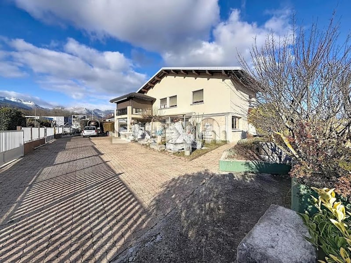 Appartement 7 pièces 324 m²