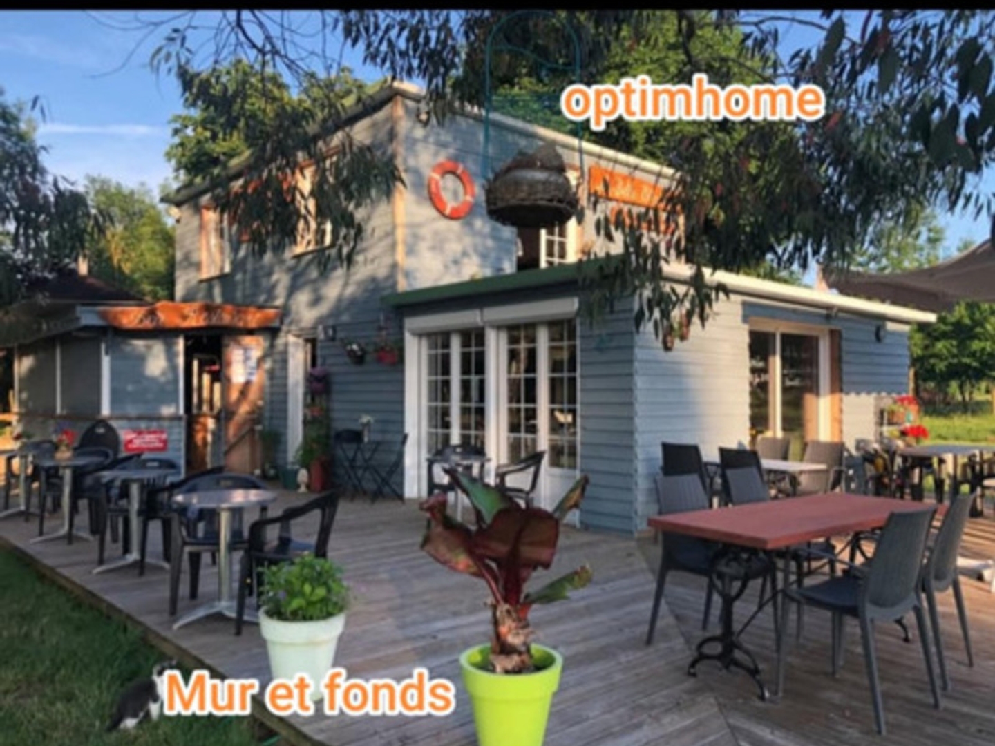 Murs commerciaux d'une guinguette- Terrasse et charme