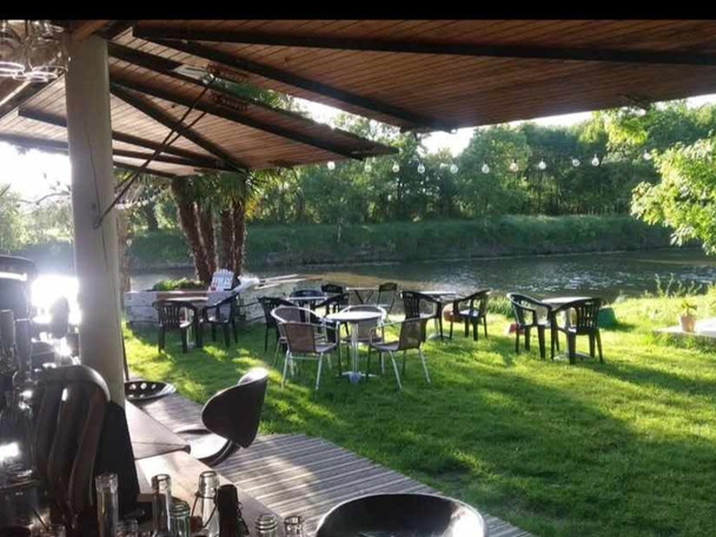Locaux à vendre - 100m2 - Sainte-Anne-Sur-V... (35390)