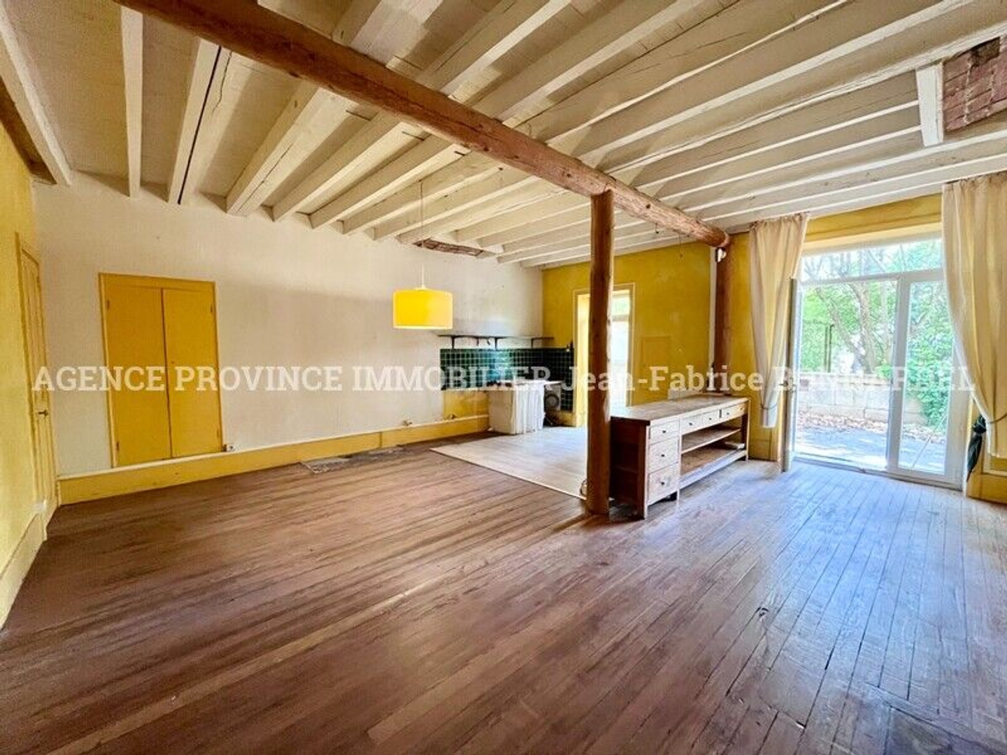 Maison à vendre - 10 pièces - 350m2 - Suze-La-Rousse (26790)