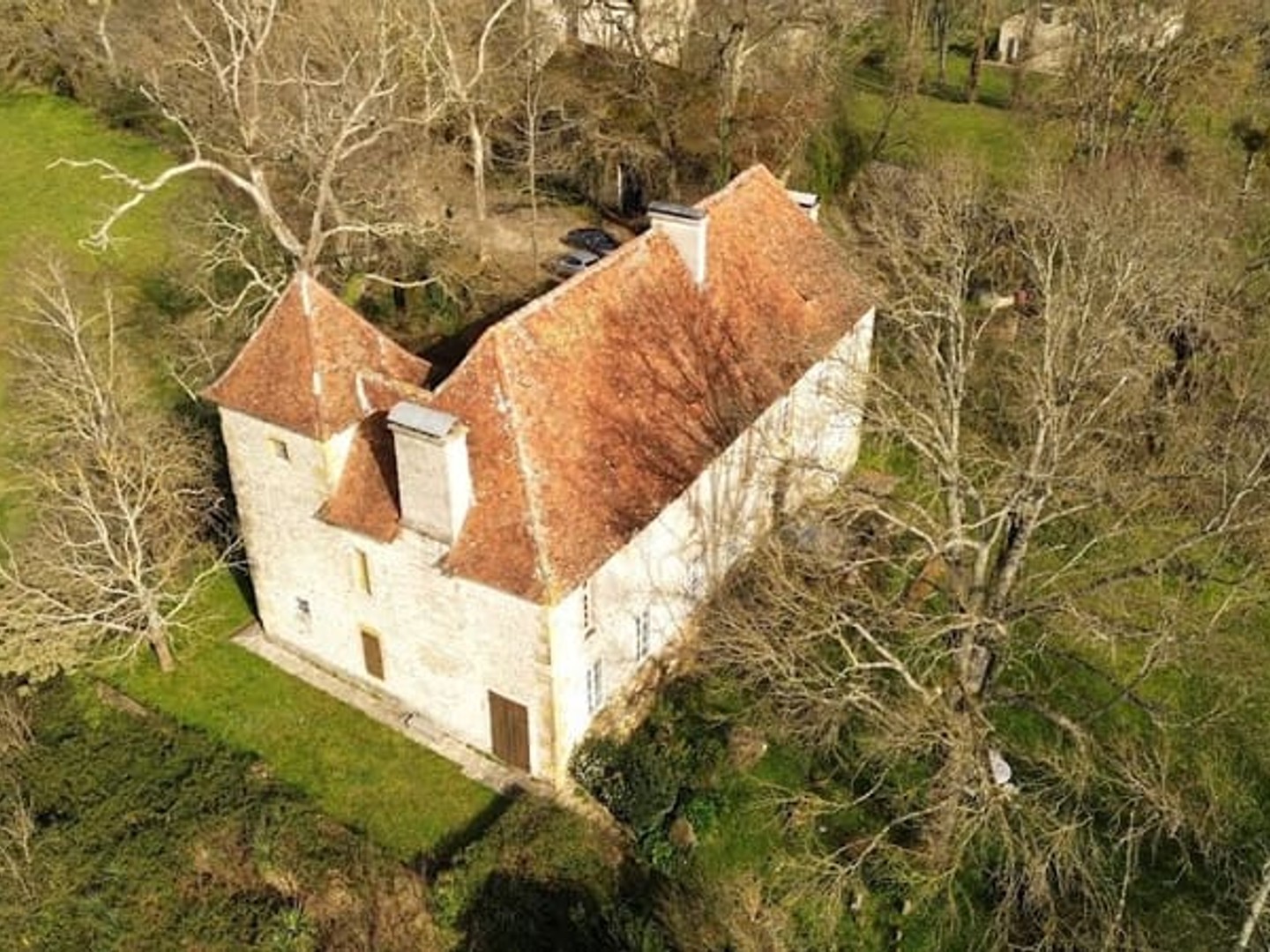 Maison 9 pièces 374 m²