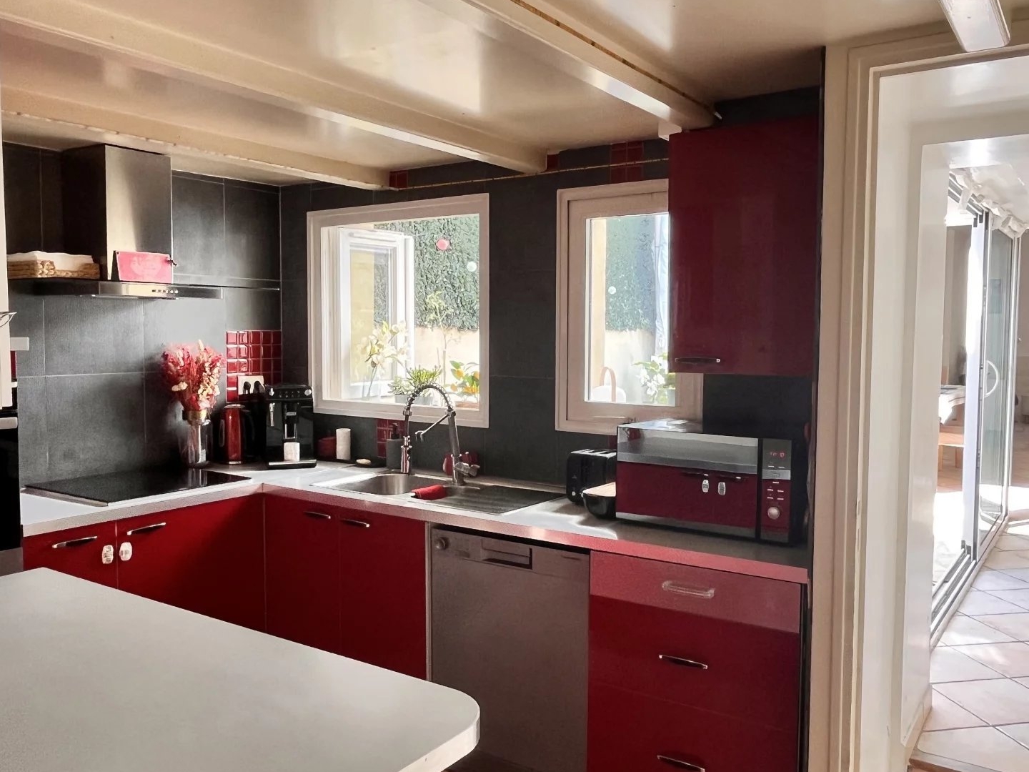Maison à vendre - 4 pièces - 119m2 - Marseille 12e (13012)