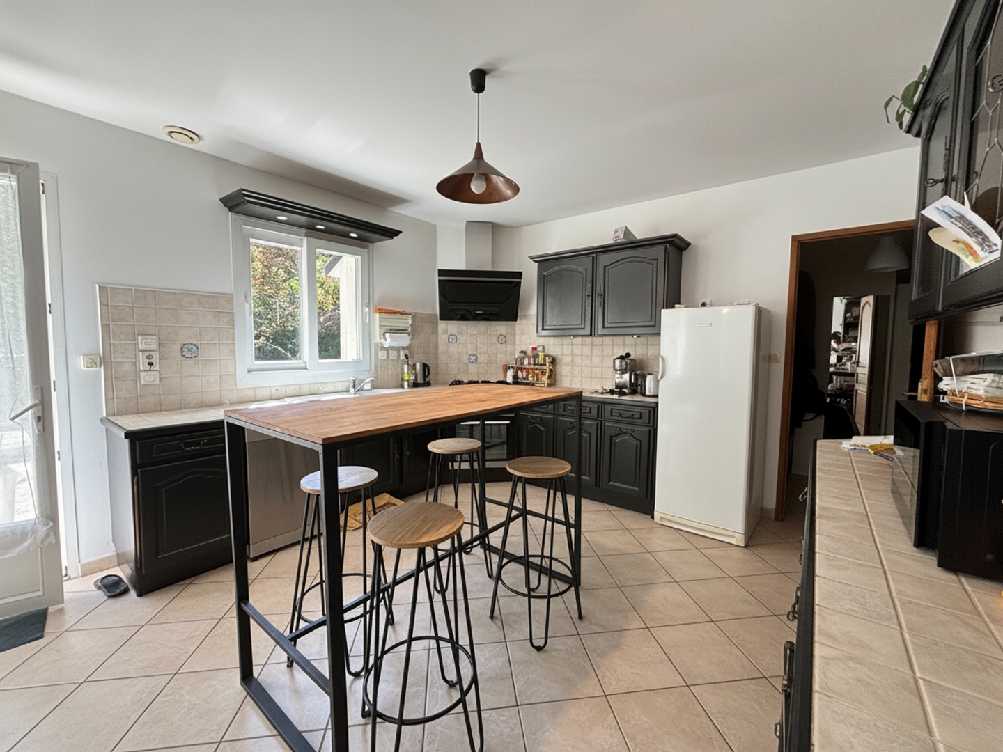 Maison à vendre - 8 pièces - 232m2 - Chambray-Lès-Tours (37170)