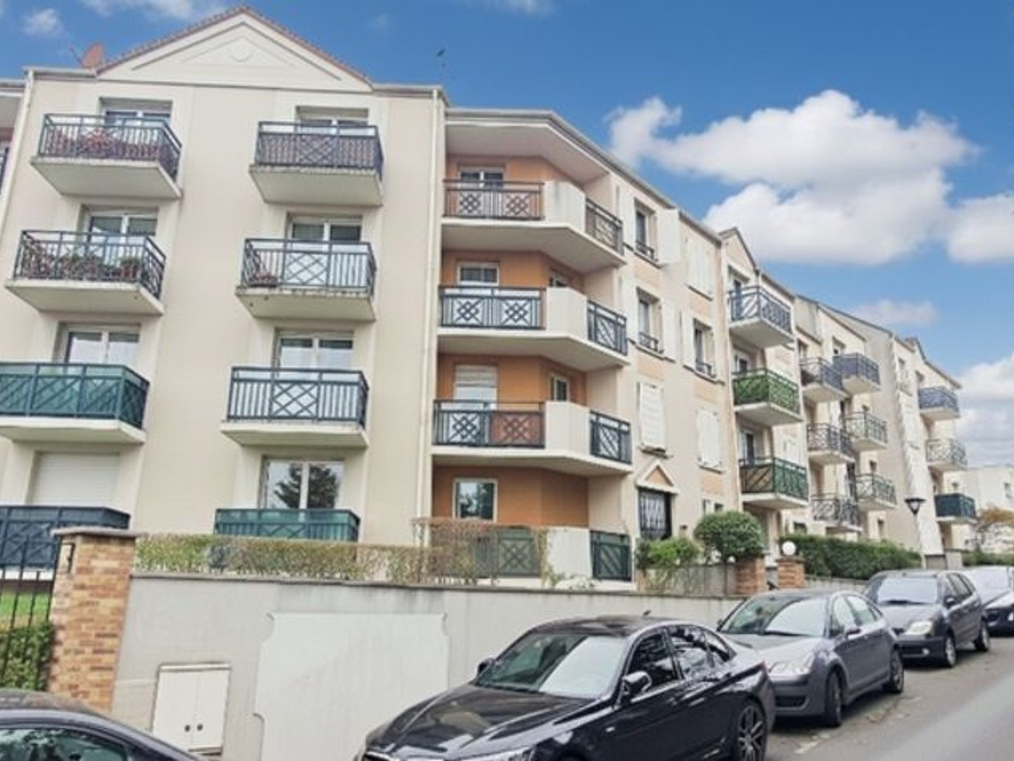 Parking / garage / box à vendre - Argenteuil (95100)