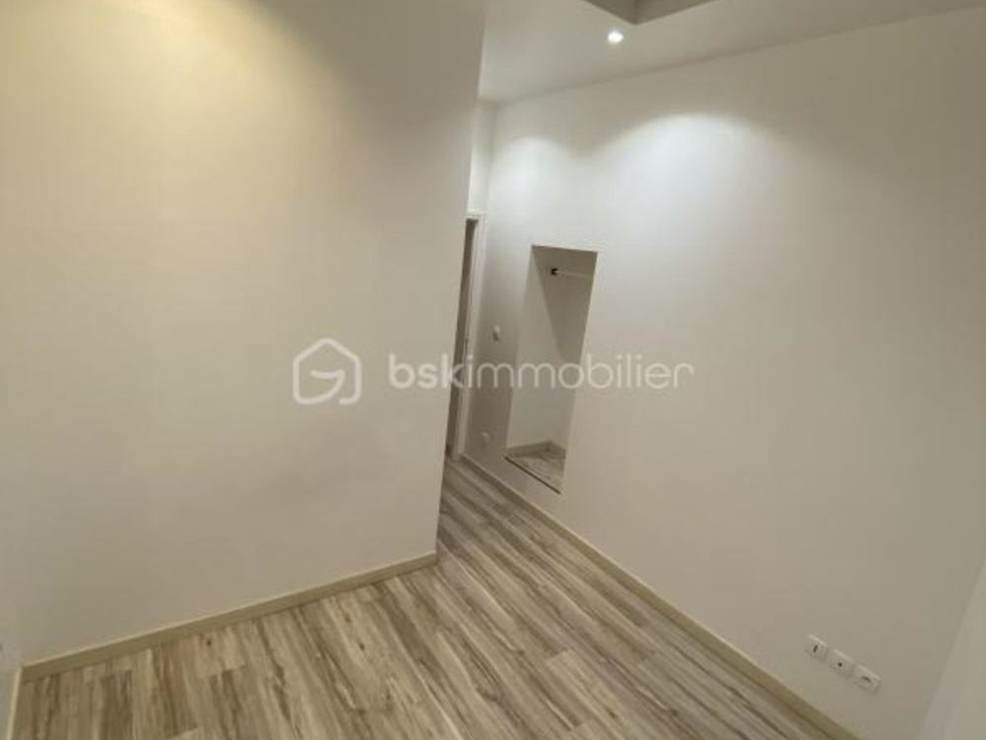 Immeuble à vendre - 4 pièces - 84m2 - Amiens (80000)