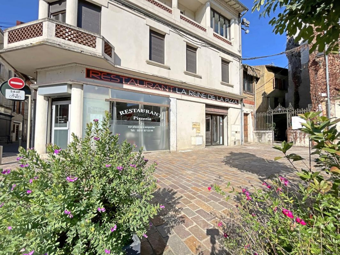 Local À Vendre