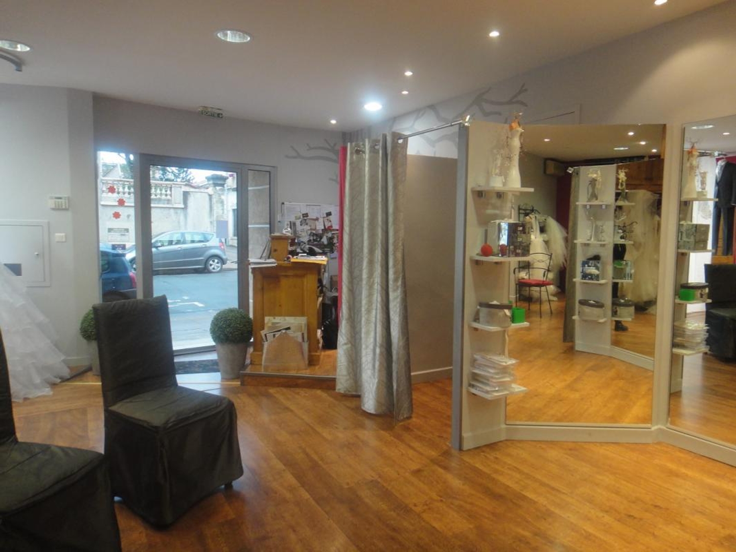 Boutique à louer