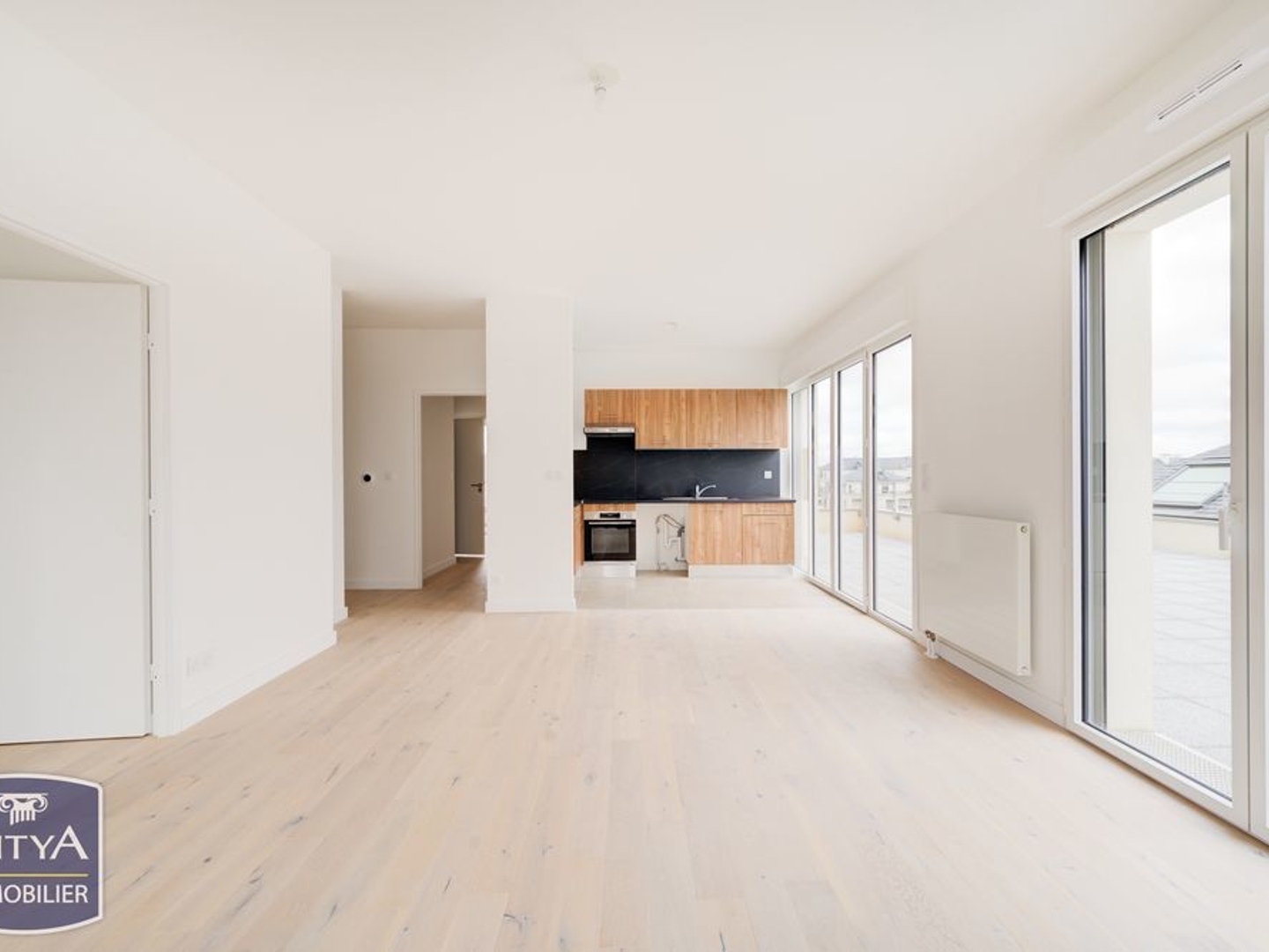 Appartement à vendre - 4 pièces - 85m2 - Saint-Cyr-Sur-Loire (37540)