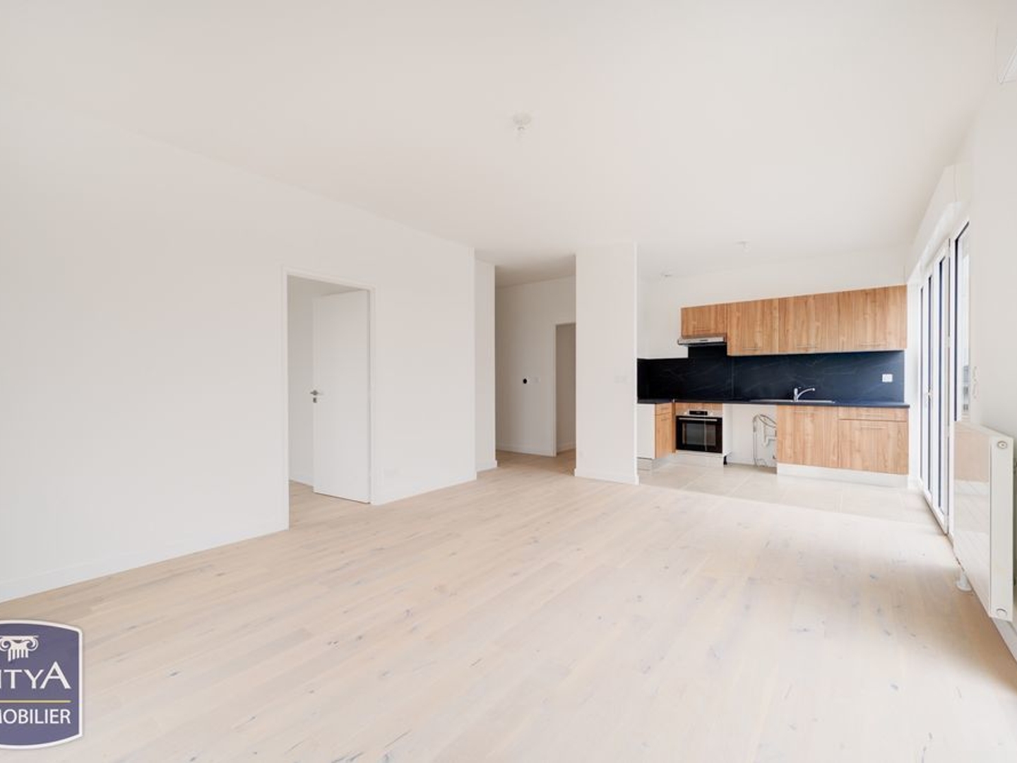 Appartement à vendre - 4 pièces - 85m2 - Saint-Cyr-Sur-Loire (37540)