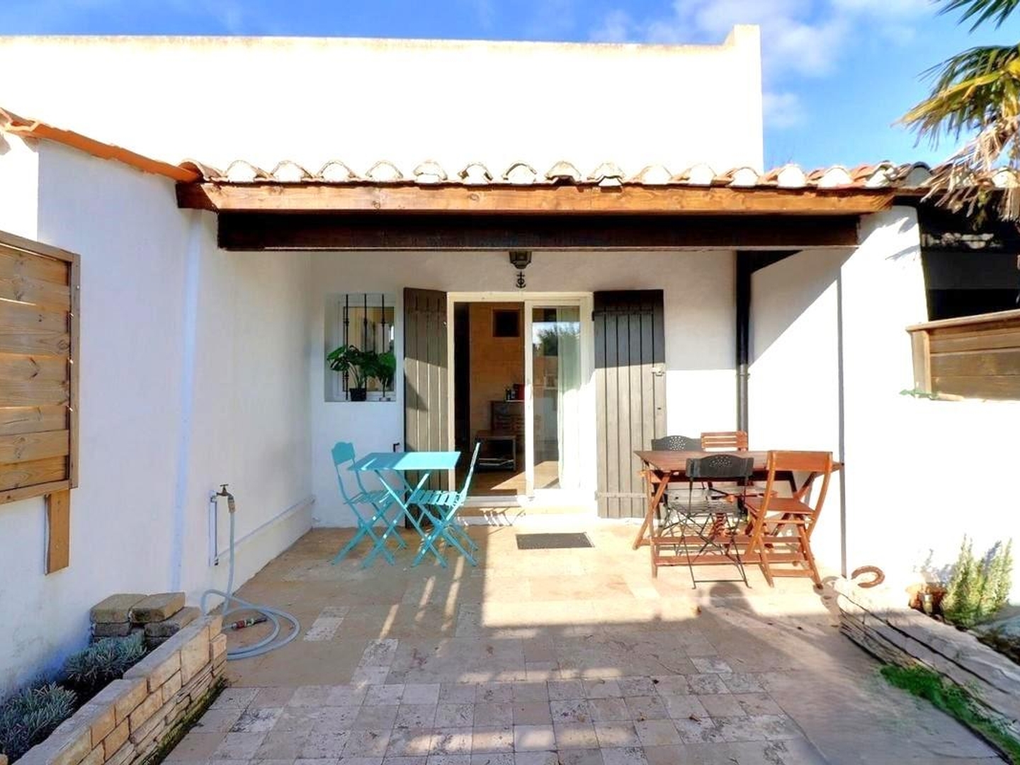 Appartement à vendre - 25m2 - Saintes-Maries-De... (13460)