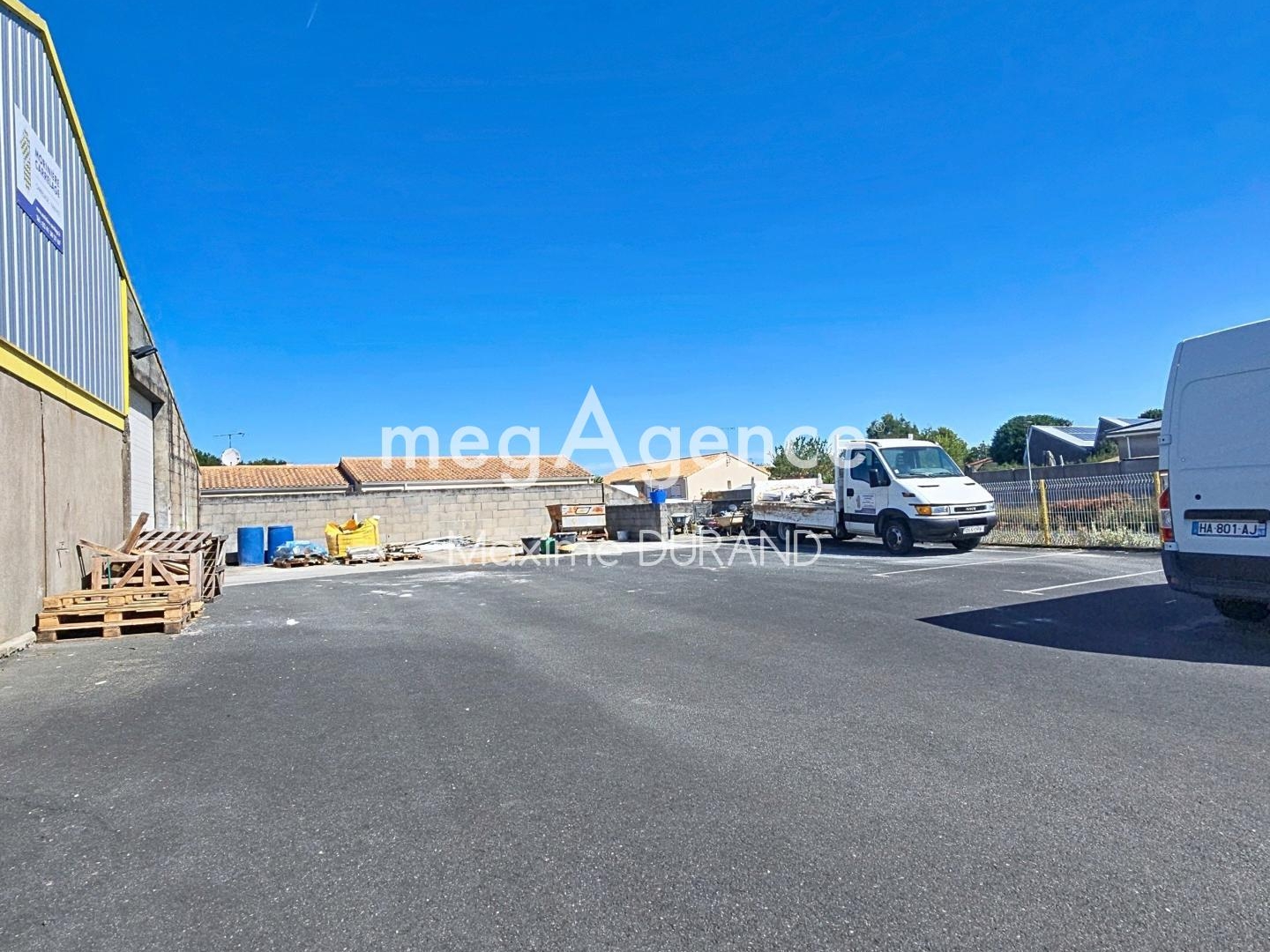 Locaux à vendre - 352m2 - Sèvremoine (49450)
