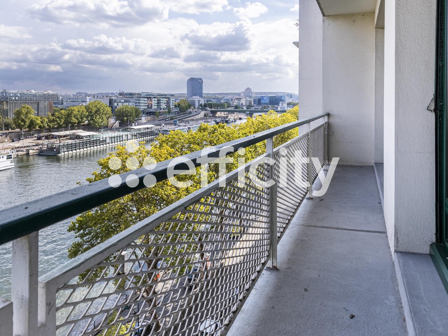 Appartement à vendre - 4 pièces - 95m2 - Paris 16e (75016)