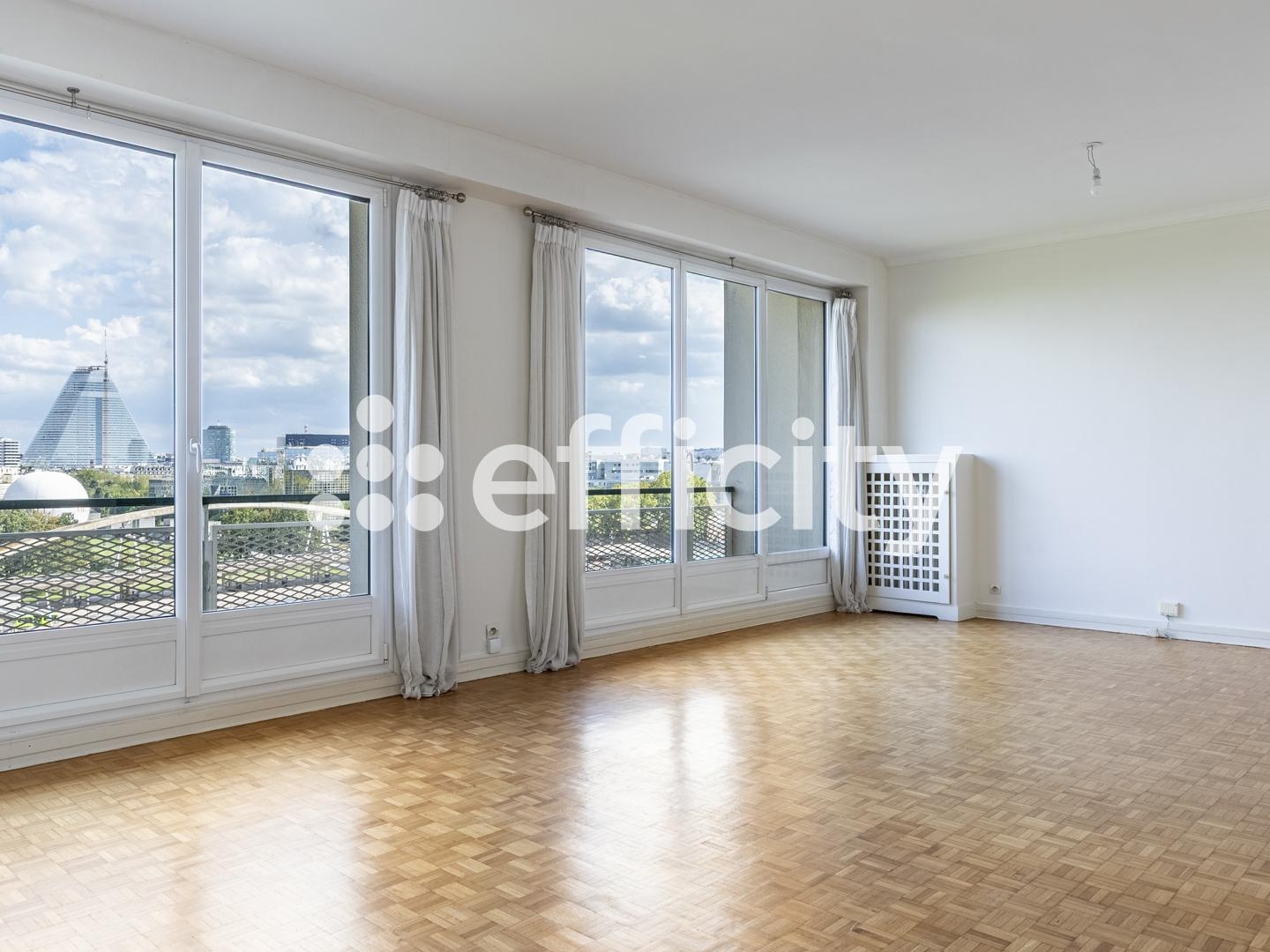 Appartement à vendre - 4 pièces - 95m2 - Paris 16e (75016)
