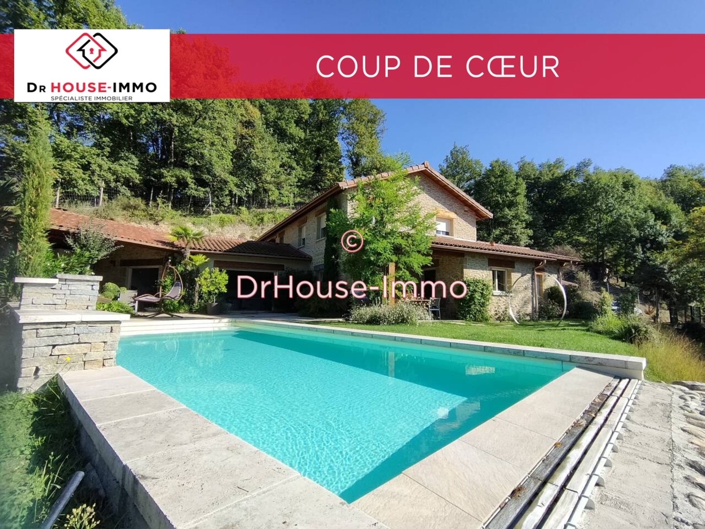 Maison 7 pièces 250 m²