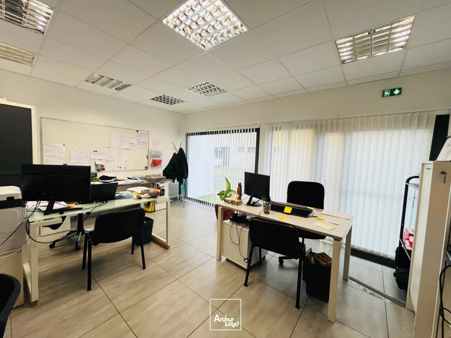 Bureaux à vendre - 181m2 - Trignac (44570)