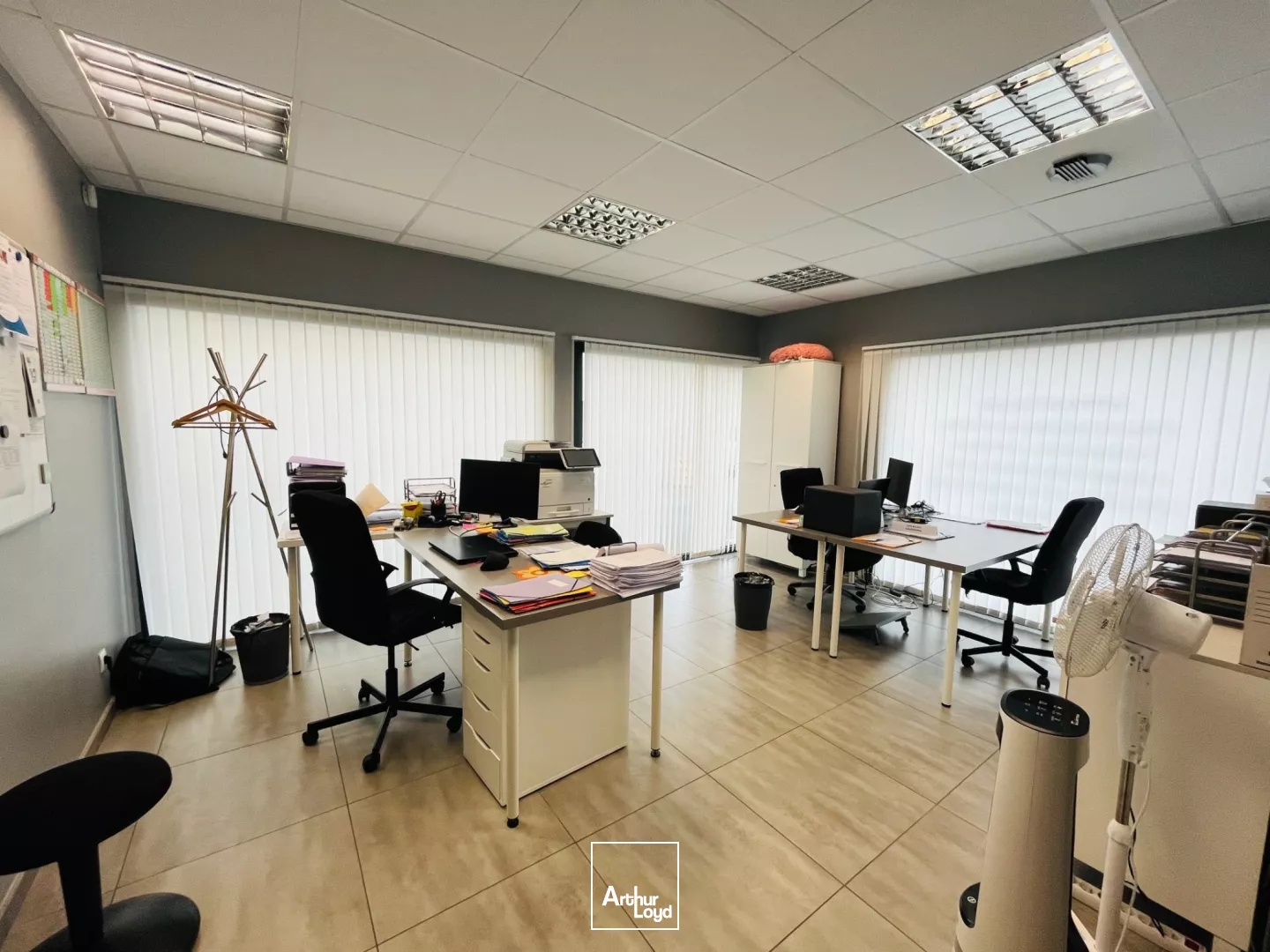 Bureaux à vendre - 181m2 - Trignac (44570)