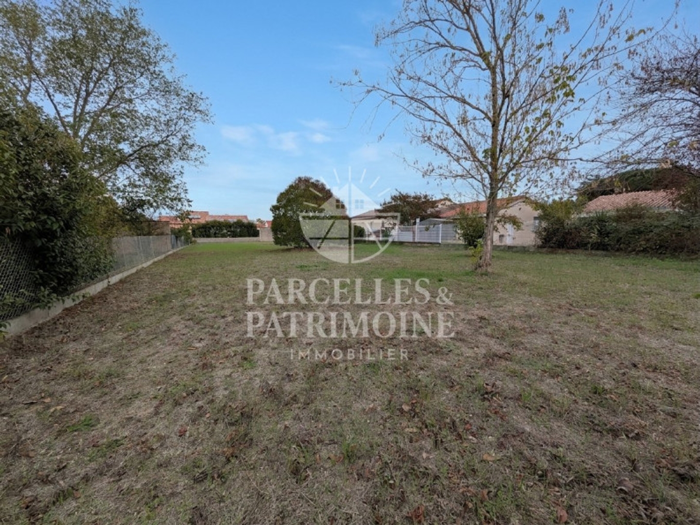 Terrain 1086 m²