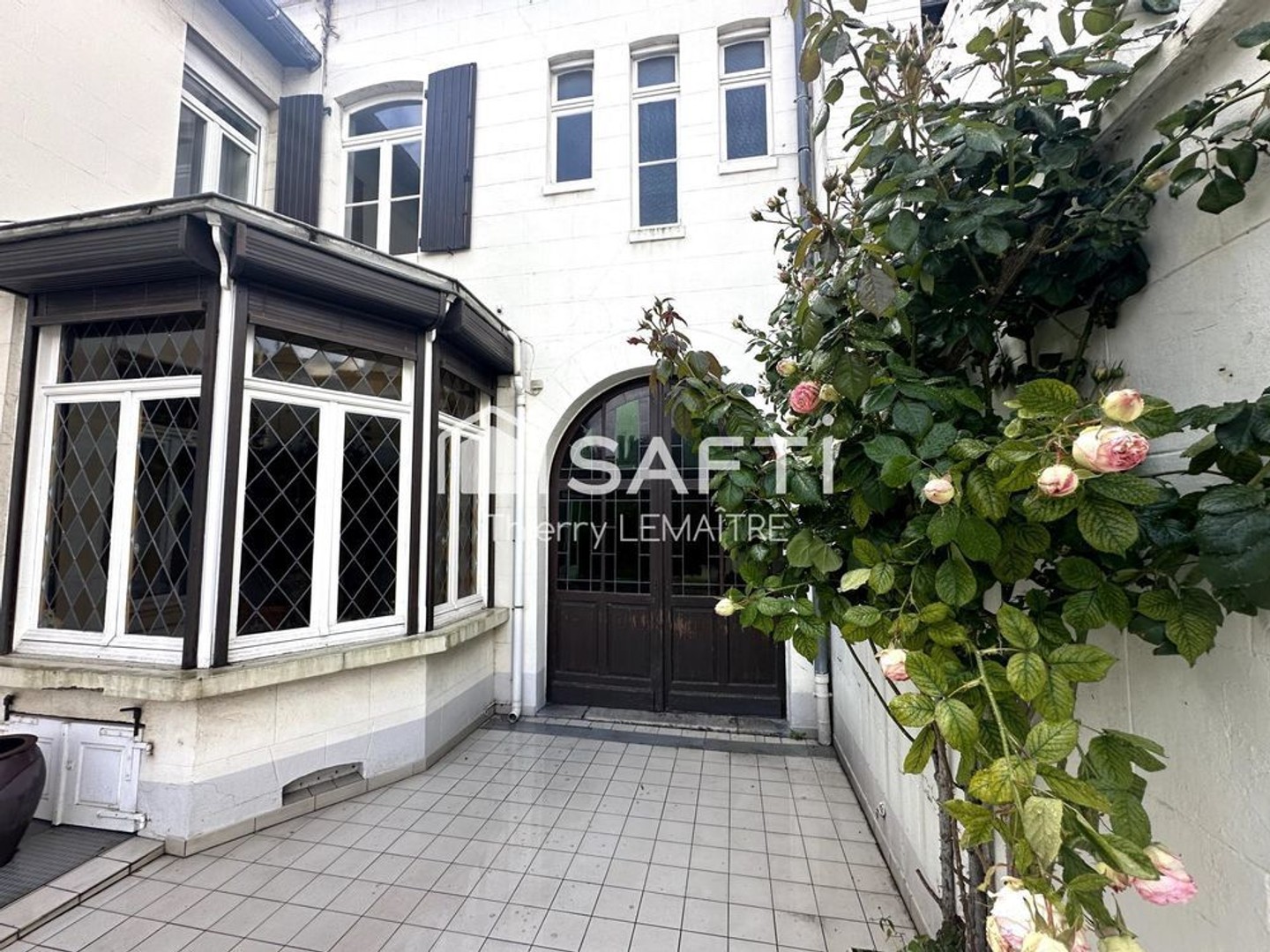 Maison 11 pièces 314 m²