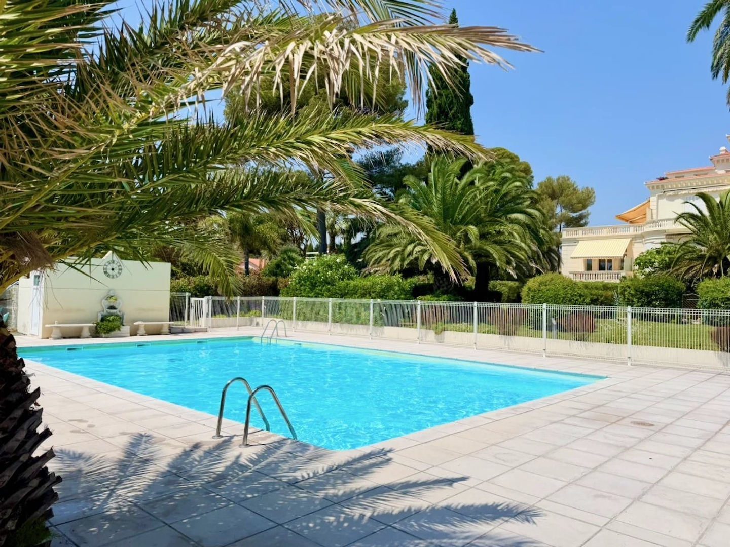 Appartement avec jardin privatif dans la prestigieuse Villa Palladio